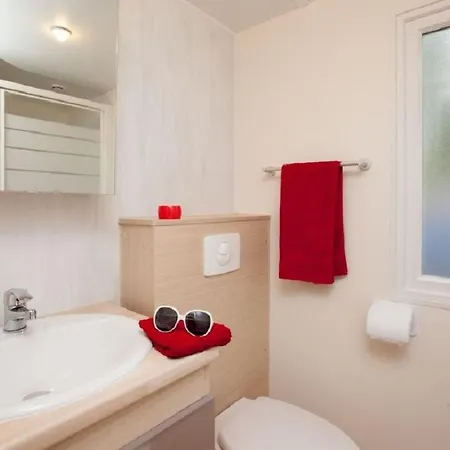 Campsite Sweet Landes Contis Saint-Julien-en-Born