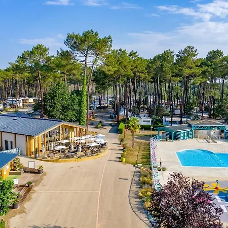 Sweet Landes Contis Campsite Saint-Julien-en-Born